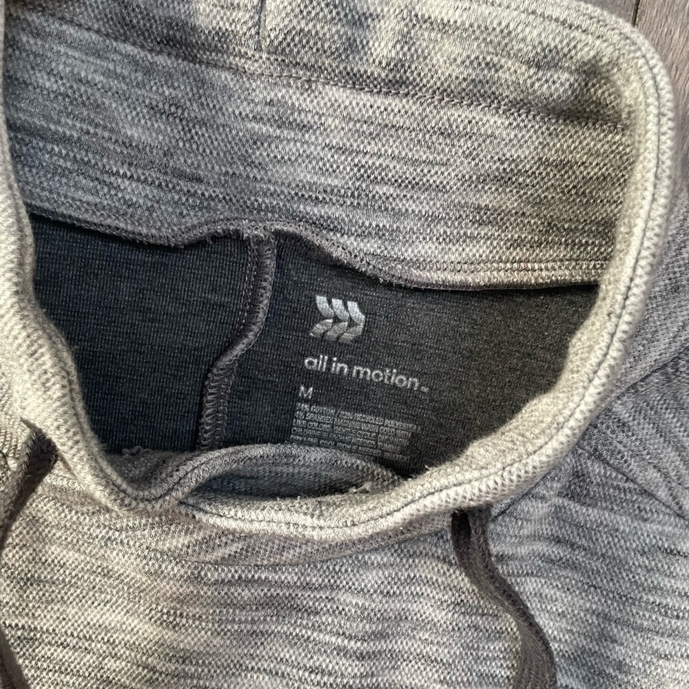 All In Motion pullover - Picture 2 of 3